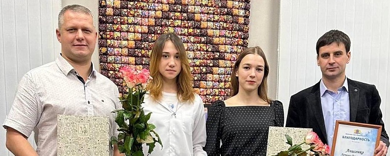 В Иванове наградили успешных спортсменов и их тренеров